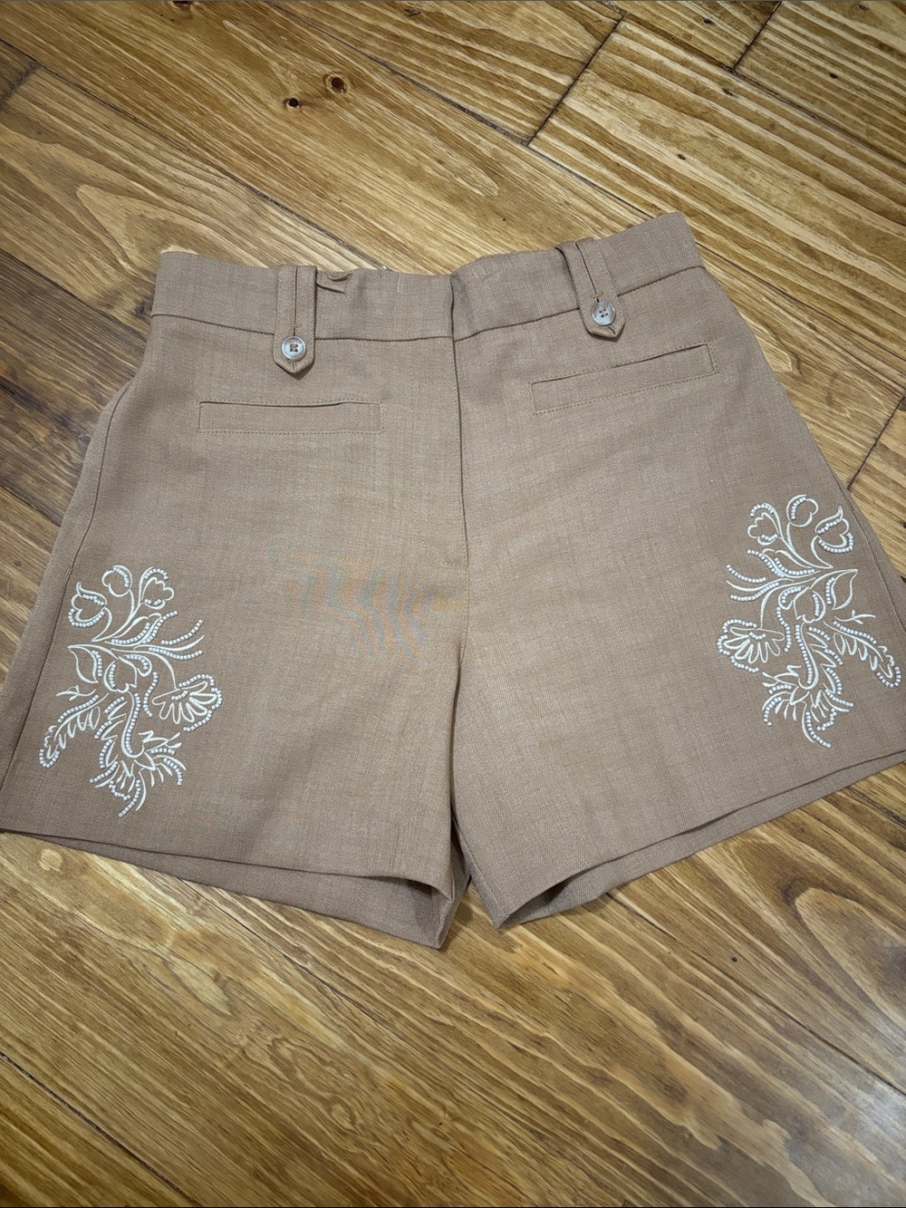 Sam Edelman Size 2 Shorts With Beaded Embellishments